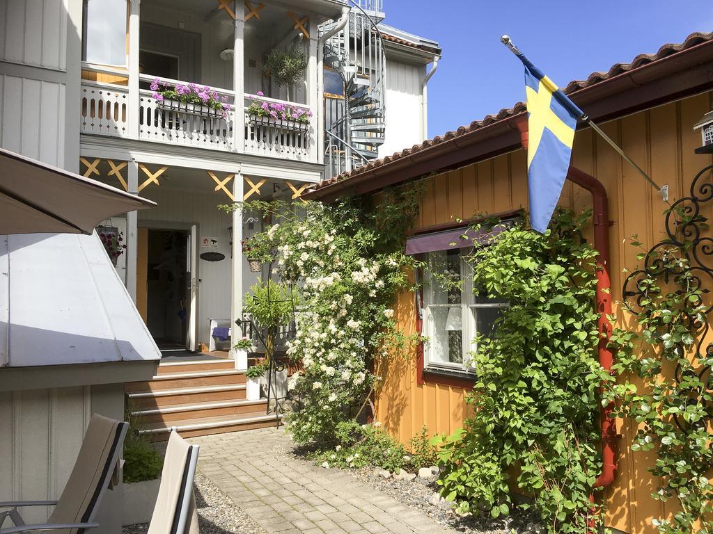 Lilla Hotellet I Nora Ngoại thất bức ảnh