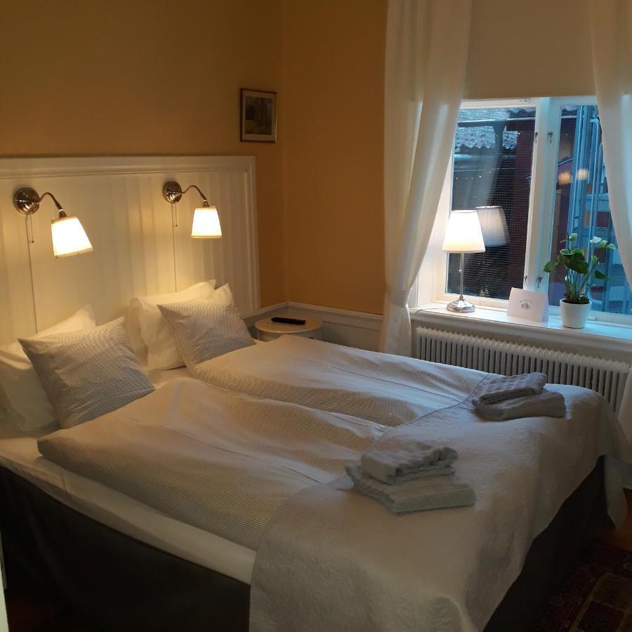Lilla Hotellet I Nora Ngoại thất bức ảnh